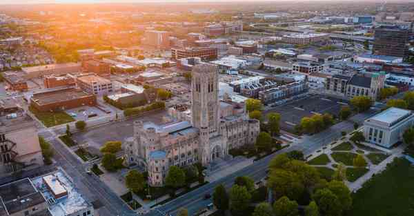 AI绘画初音未来真人（专门画初音未来的画师）