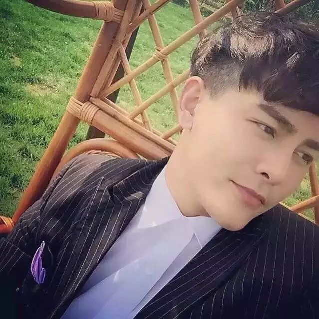 陆园东弘