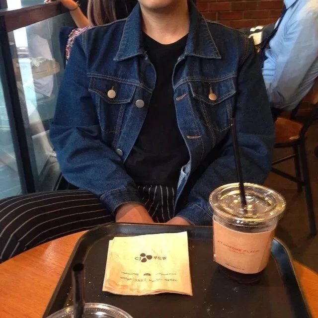 广香纨烟