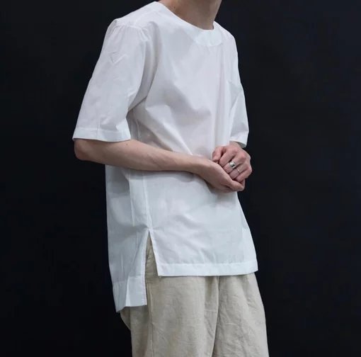 周腾洁琬