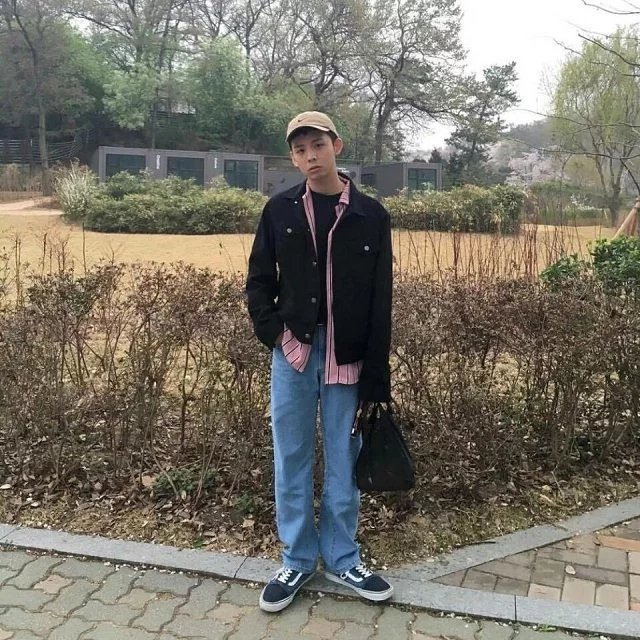 杜栋娅飘