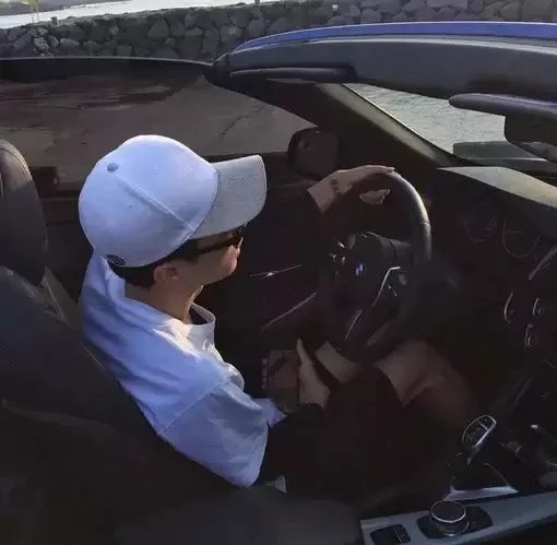 闵婕阅爽